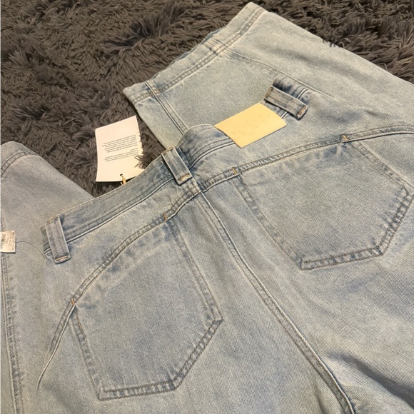 BEIS X GAP High Rise Barrel Jean - Picture 2 of 3